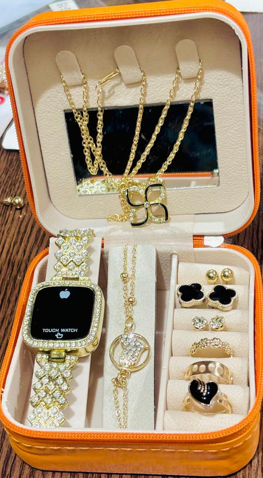 BEAUTIFUL GIFT BOX AVAILABLE IN STOCK